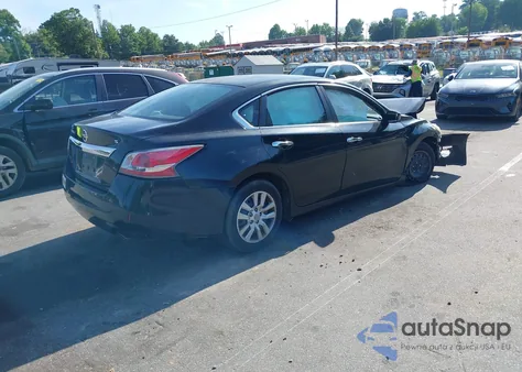 2015 Nissan Altima 2.5/2.5 S/2.5 Sl/2.5 Sv from USA, damaged, VIN 1N4AL3AP2FC276184